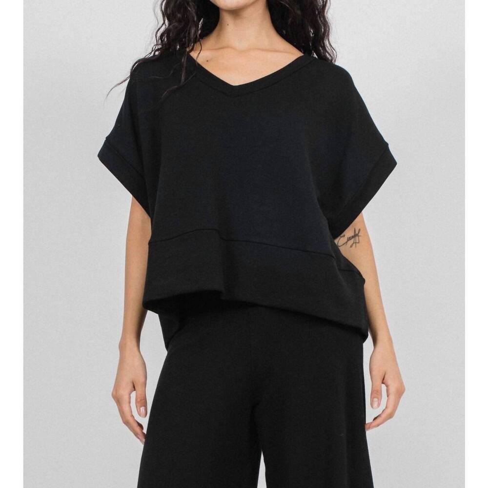 NEW CORINNE COLLECTION pico vest in black